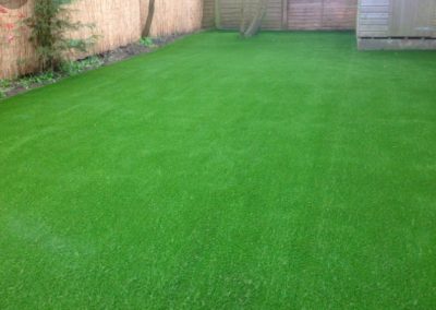 Fake Grass Fitting